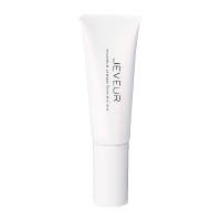 Essence Cream Foundation